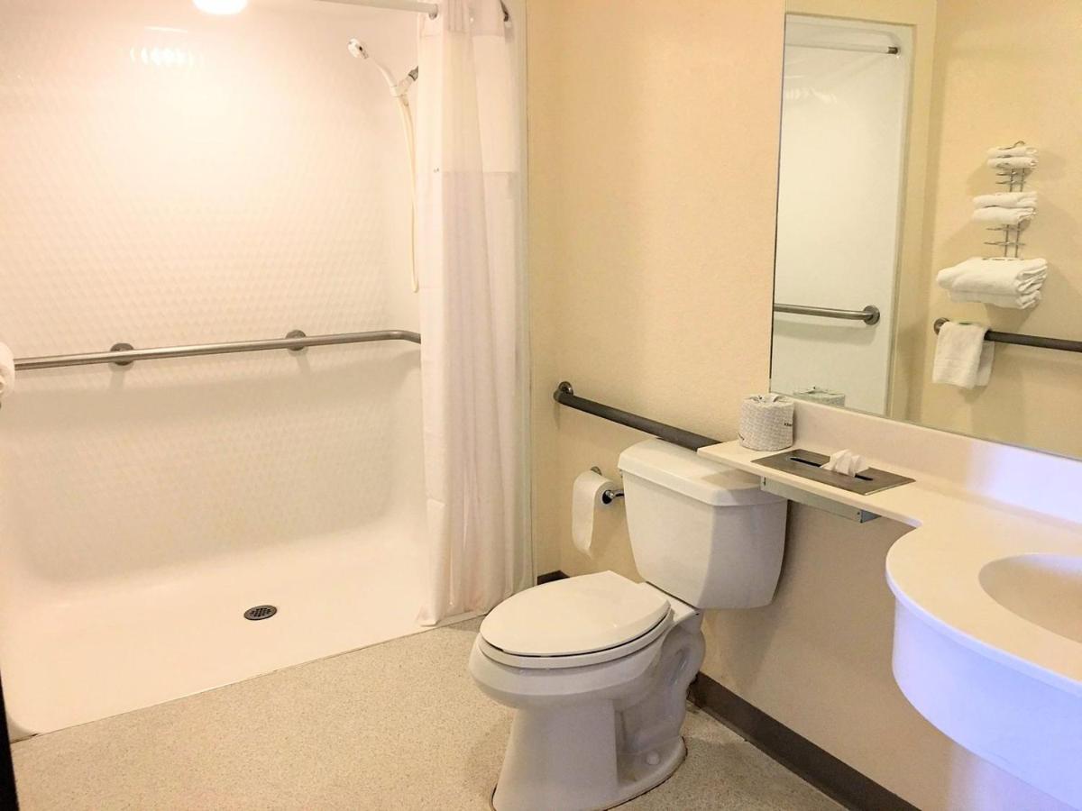 Chadron Inn & Suites Dış mekan fotoğraf