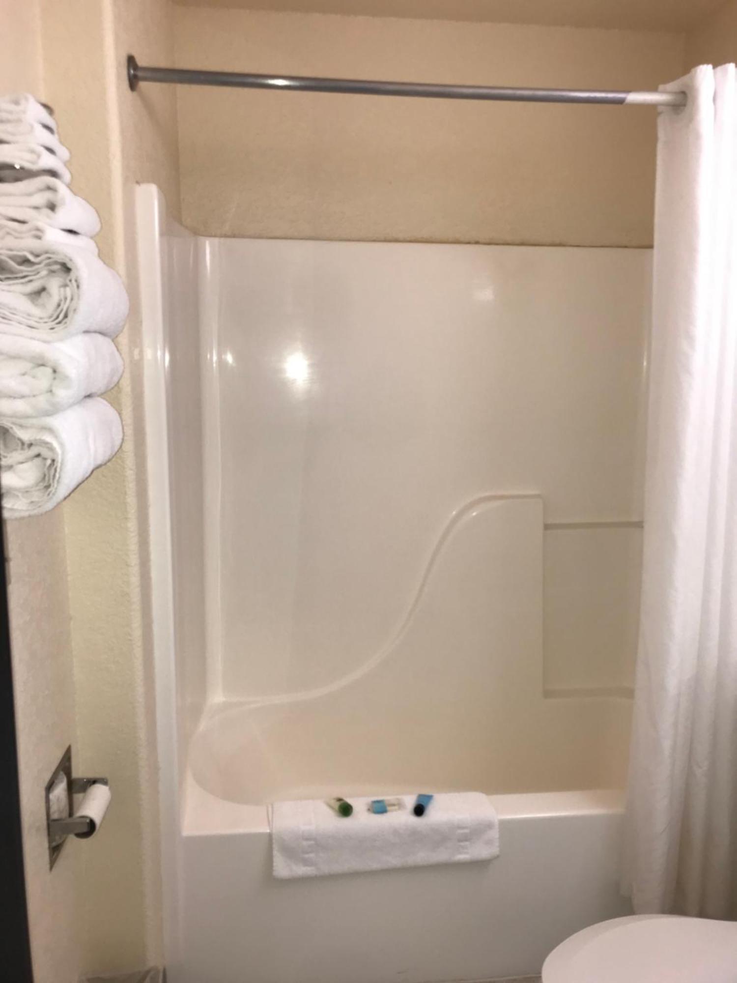 Chadron Inn & Suites Dış mekan fotoğraf